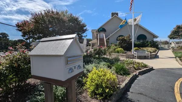 Bay Colony POA Mailbox